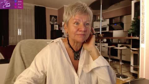 Roxana online show from December 17, 3:06 pm