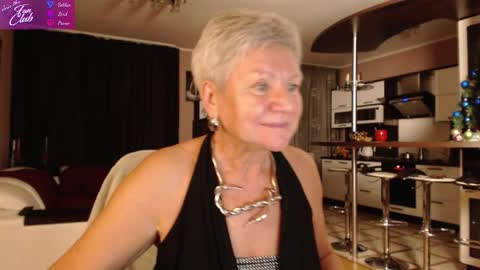 Roxana online show from December 27, 3:04 pm