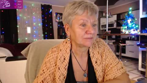 Roxana online show from January 3, 4:48 pm