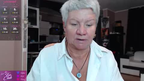 Roxana online show from September 9, 7:02 pm