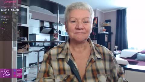 Roxana online show from February 5, 8:19 am