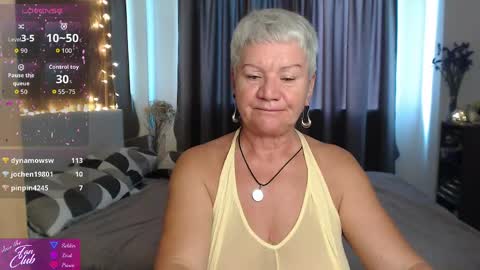 Roxana online show from May 13, 1:25 am