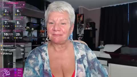 Roxana online show from July 28, 6:20 pm