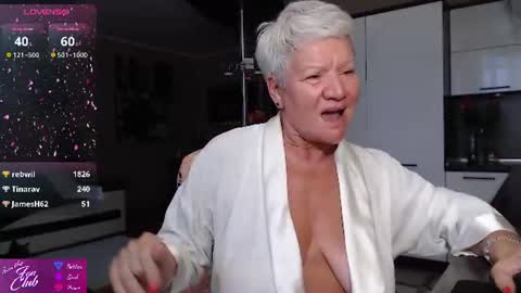 Roxana online show from July 30, 7:02 pm