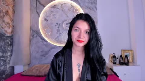 Snapshot of roxanaborns chatting on December 16, 1:05 pm roxanaborns online show from December 16, 1:05 pm