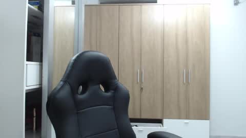 Roxana online show from December 9, 2:13 am