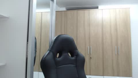 Roxana online show from January 1, 8:37 pm