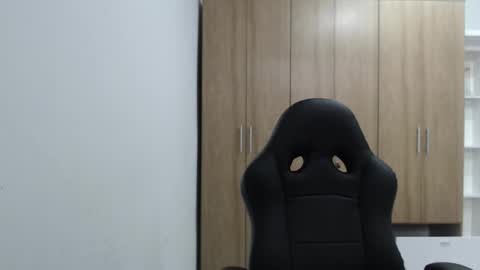 Roxana online show from December 13, 7:53 pm