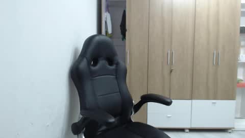 Roxana online show from February 15, 1:02 am