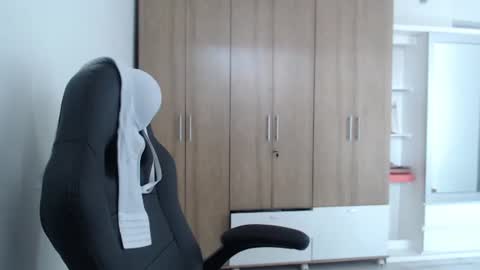 Roxana online show from July 18, 6:01 pm
