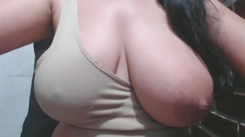 roxxy online show from December 7, 9:00 pm