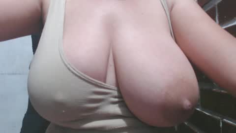 roxxy online show from December 9, 9:58 pm