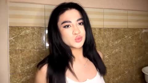 Aylin online show from February 8, 6:22 pm