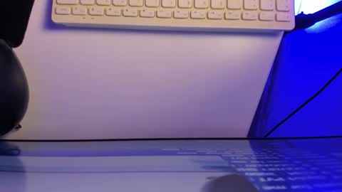 Roxane online show from March 4, 4:51 am