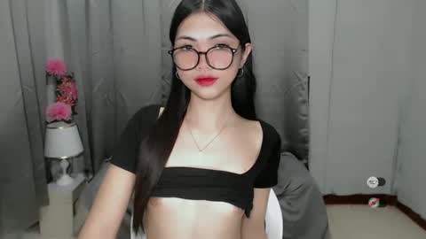 Roxie online show from December 10, 10:06 am