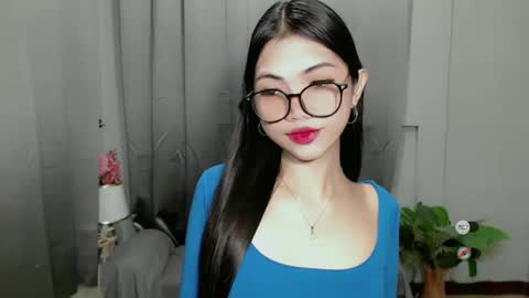 Roxie online show from February 12, 8:27 am