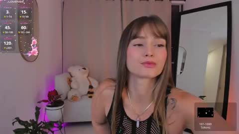  R O X I E  online show from October 23, 2:55 am