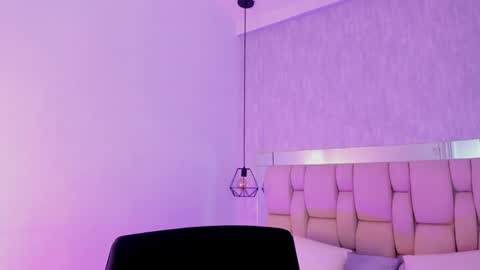 Roxie  online show from January 5, 10:21 am