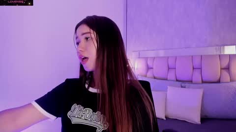 Roxie  online show from February 12, 2:14 am