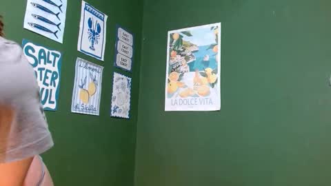 Roxie online show from October 21, 2:12 am