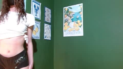 Roxie online show from October 29, 2:36 am