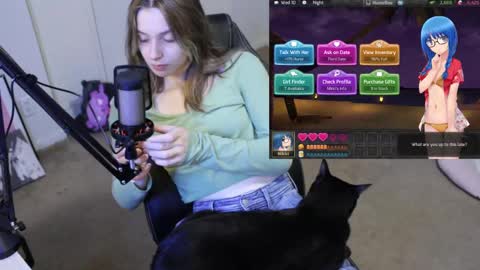 roxie online show from October 9, 8:40 pm