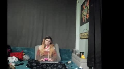 roxihazeleyes online show from November 27, 10:17 am