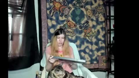 roxihazeleyes online show from June 13, 5:33 pm