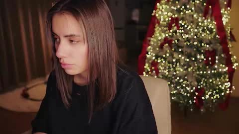 roxxxete online show from December 14, 4:23 pm