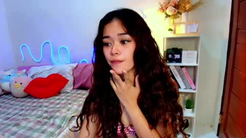 roxxy_blossom online show from July 25, 1:58 am