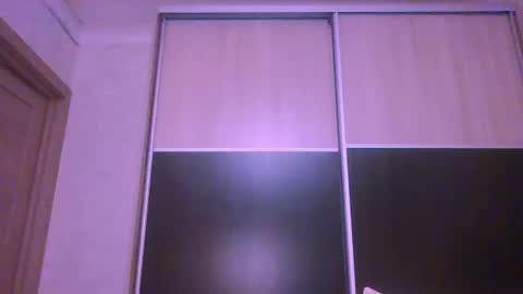 Snapshot of roxxywharton chatting on July 1, 11:01 am Roxxy Wharton online show from July 1, 11:01 am