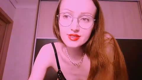 Snapshot of roxxywharton chatting on July 24, 10:57 am Roxxy Wharton online show from July 24, 10:57 am