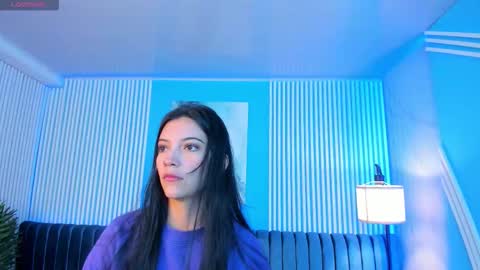 Roxy hell online show from December 2, 12:10 pm