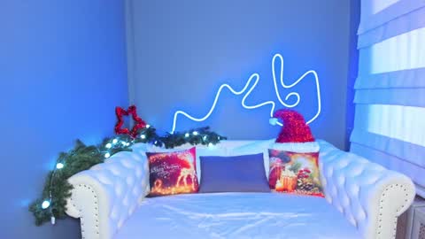 Roxy online show from December 29, 5:21 am