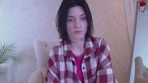 roxy_riot_ online show from March 4, 1:23 am