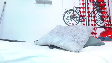 roxy_stone1 online show from February 22, 11:03 pm