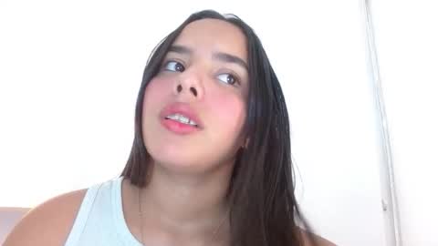 roxy_stone1 online show from October 15, 7:25 pm