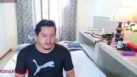 RoxyAron online show from June 9, 1:01 pm