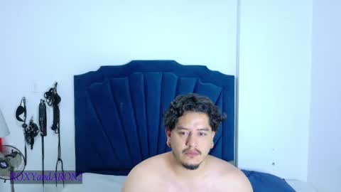 RoxyAron online show from July 31, 10:58 am