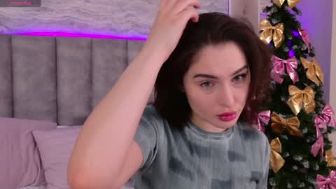 Roxy online show from January 2, 5:03 am