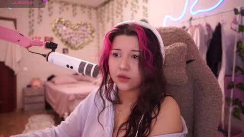 Snapshot of roxysuh chatting on March 28, 8:14 am roxysuh online show from March 28, 8:14 am