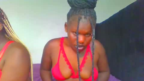 Snapshot of royal_goddes chatting on March 4, 1:45 am goddes online show from March 4, 1:45 am