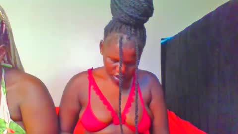 Snapshot of royal_goddes chatting on March 8, 5:59 am goddes online show from March 8, 5:59 am