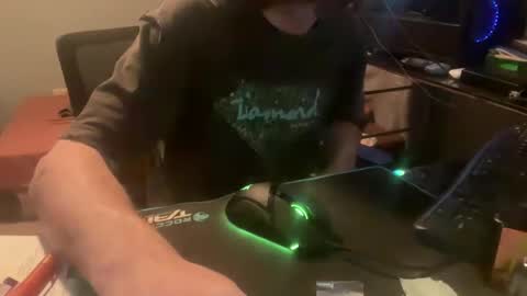 Royalty13m online show from November 1, 12:34 am