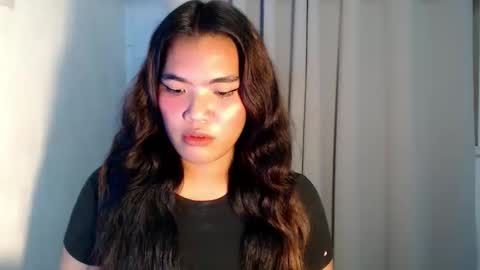 royaltymarcela6969 online show from January 11, 8:25 pm