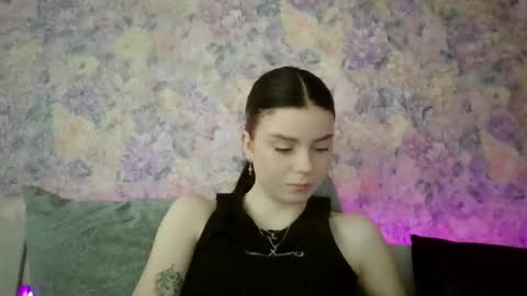 royalvelour online show from June 4, 2:56 pm