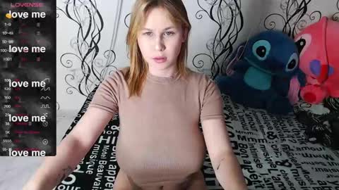 angela online show from November 2, 6:05 am