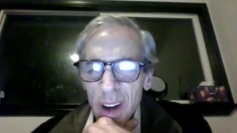 Snapshot of royboy2561 chatting on February 15, 10:14 am Roy Murrin online show from February 15, 10:14 am