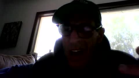 Snapshot of royboy2561 chatting on May 31, 7:26 pm Roy Murrin online show from May 31, 7:26 pm