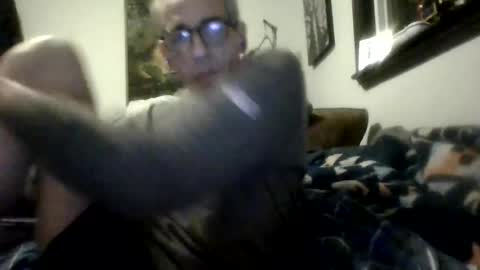 Snapshot of royboy2561 chatting on June 8, 4:57 am Roy Murrin online show from June 8, 4:57 am